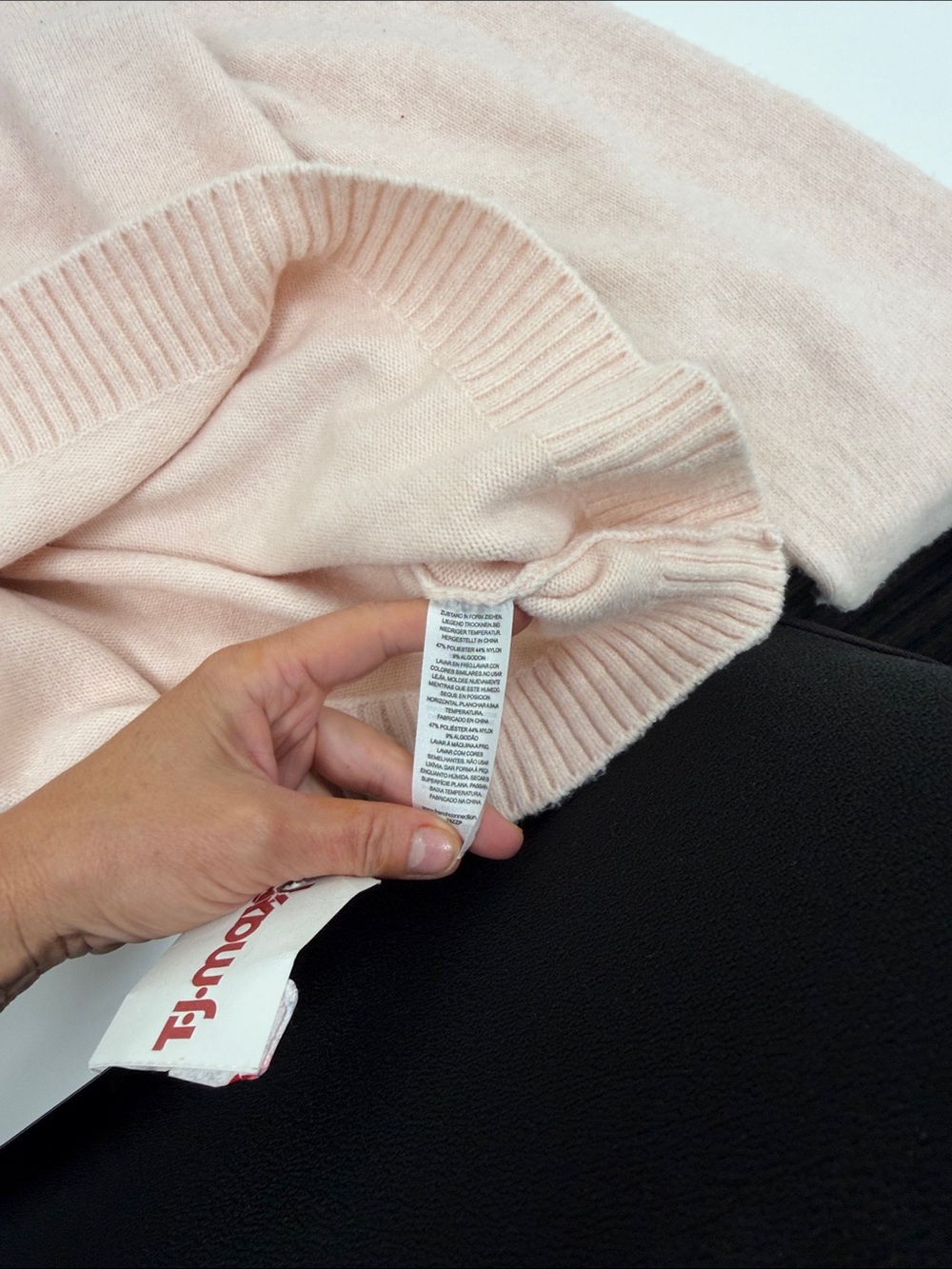 French Connection NWT$118  Soft Pink Women's Cashmere-Blend Funnel Neck Sweater - Picture 4 of 4